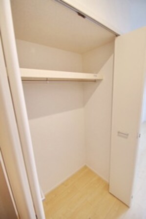 スタヴ オールの物件内観写真